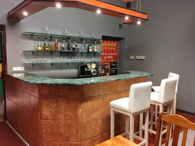 Bar pro uzavenou spolenost